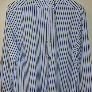 Tahari Button Down Shirt Women’s M Blue White Striped NWT Classic Blouse $58
